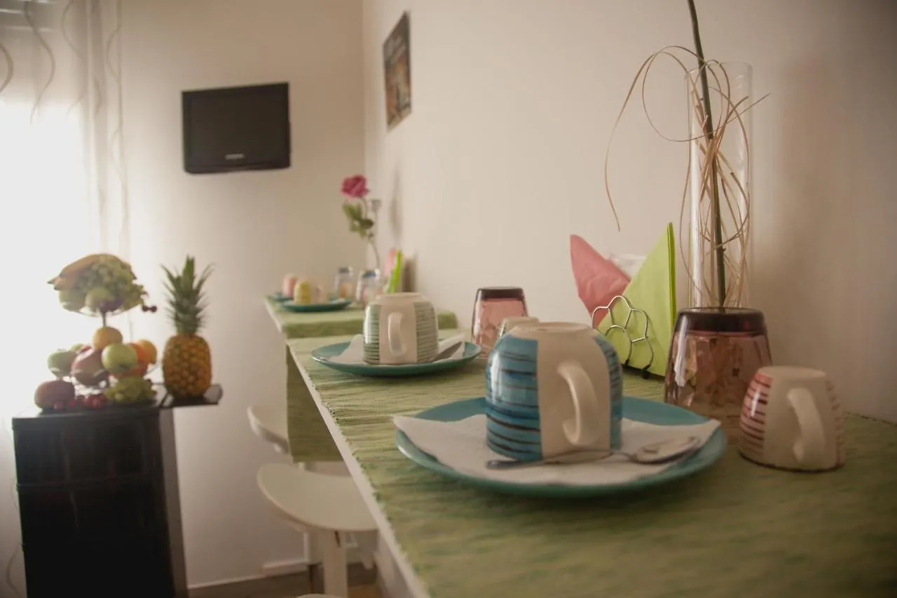Central Avenue B&B Bologna