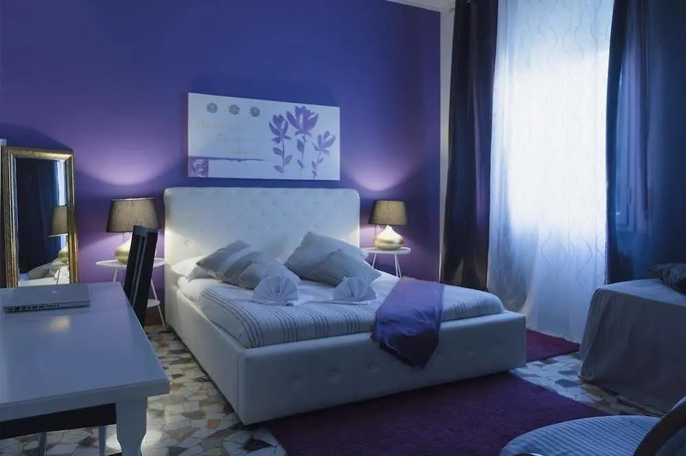 Central Avenue B&B Bologna 0*,