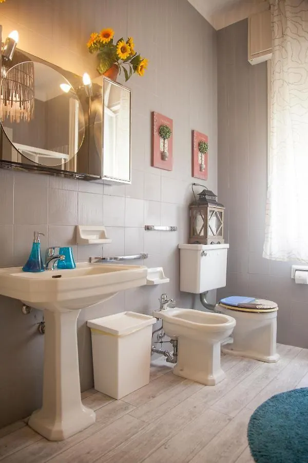 Central Avenue B&B Bologna